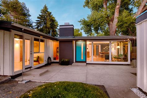 mid century modern modular home